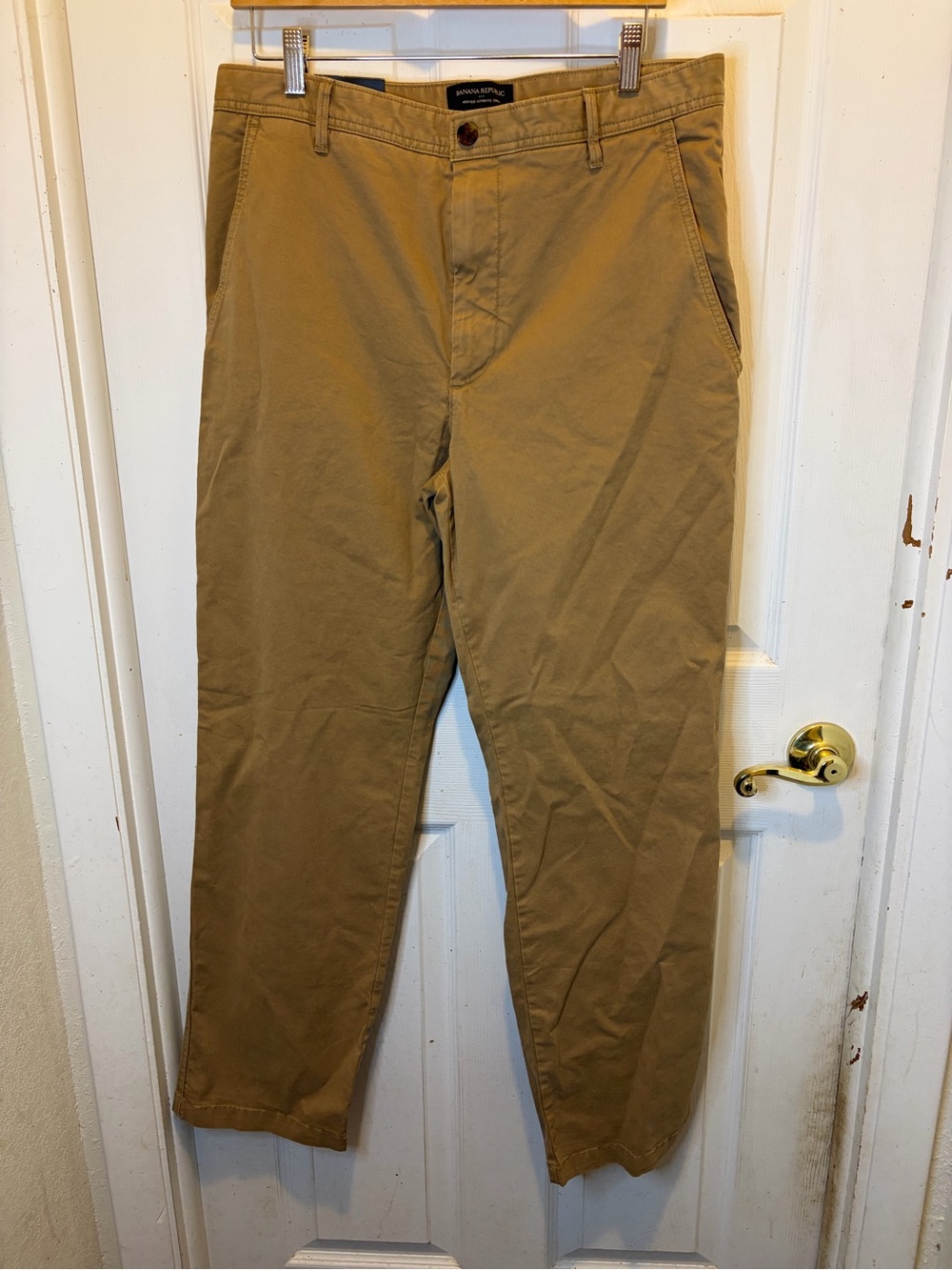 Banana Republic Women's Authentic Chino High-Rise Pants in Tan